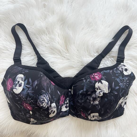 Torrid Curve Black Skull Print Bra 40F Underwired - Picture 1 of 4